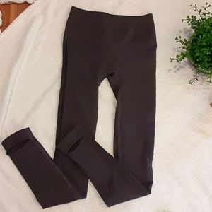 3/$25 Free People Movement gray leggings size XS